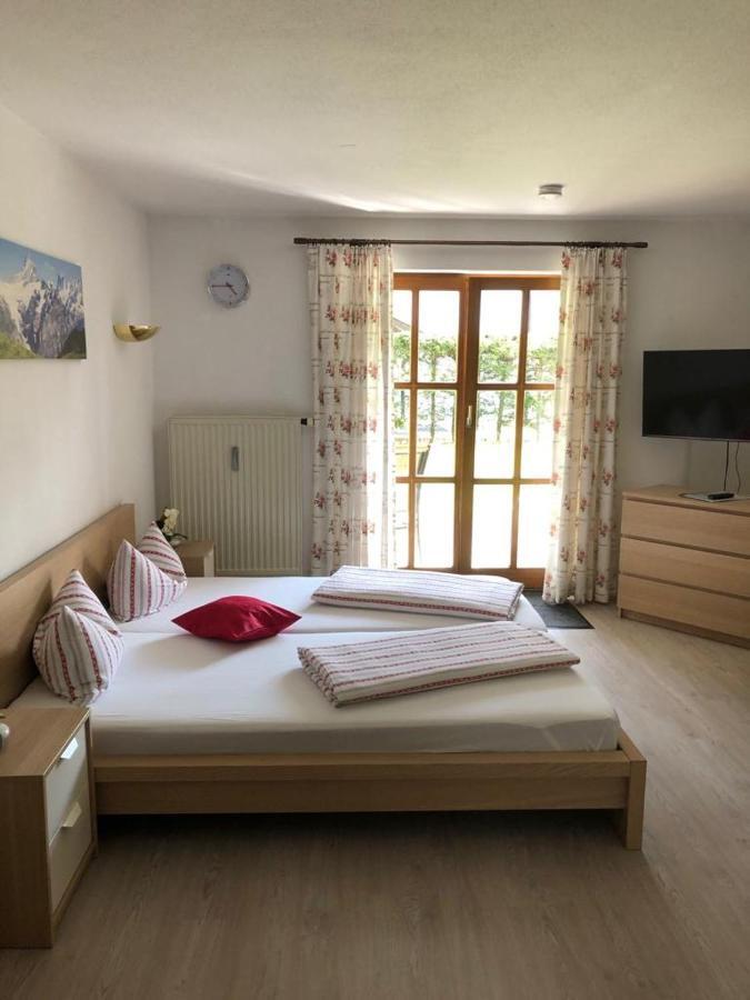 Ferienwohnungen Romeo-Julio-Mittenwald Esterno foto